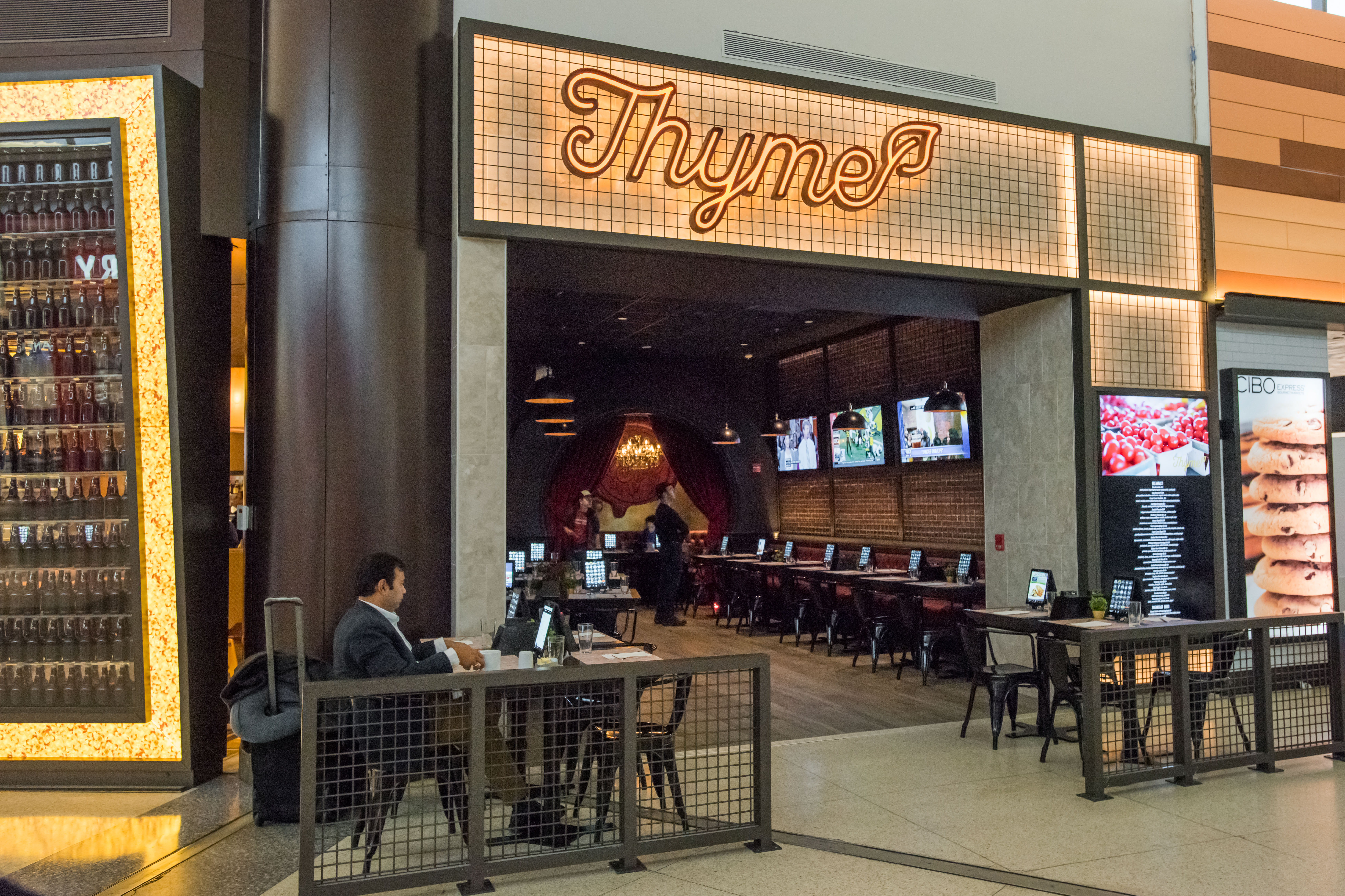 ‘Healthy Eating on the Fly Award’ for Newark Airport’s PlantBased