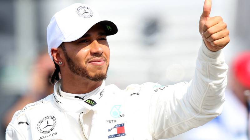 Formula One Driver Lewis Hamilton Fuels Sixth World Title with Vegan Diet