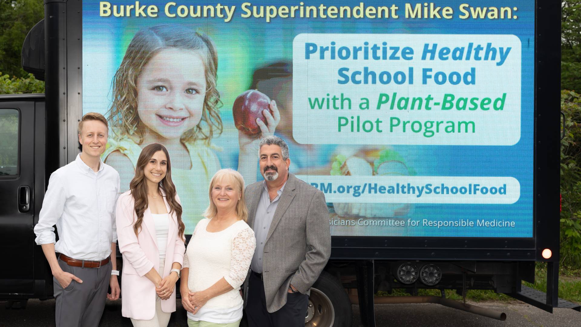 National Physicians Group Offers North Carolina School District $4K to Pay for Plant-Based School Lunch Pilot Program