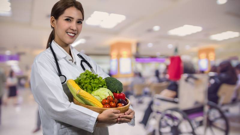 doctor with vegetables