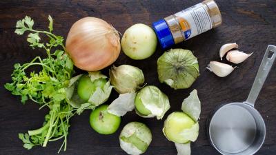 salsa-tomatillo-1.jpg