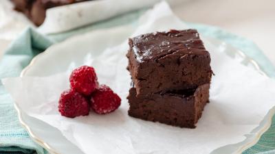 raspberry-brownies-7