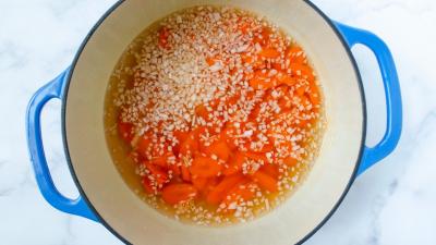 Low Fat Creamy Carrot Soup in pot